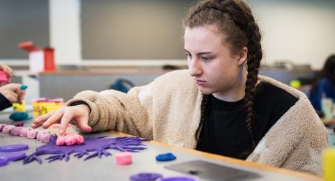 student in a fundamentals of neuroscience class