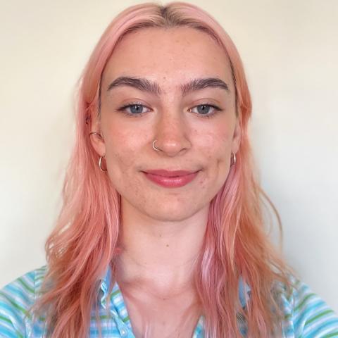 Godes - SOC Graduate Student