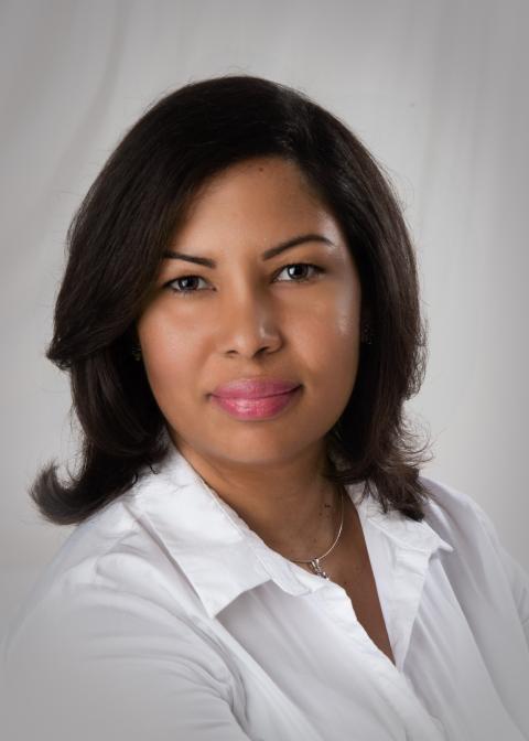 PhD Student Cristiane Scott Headshot
